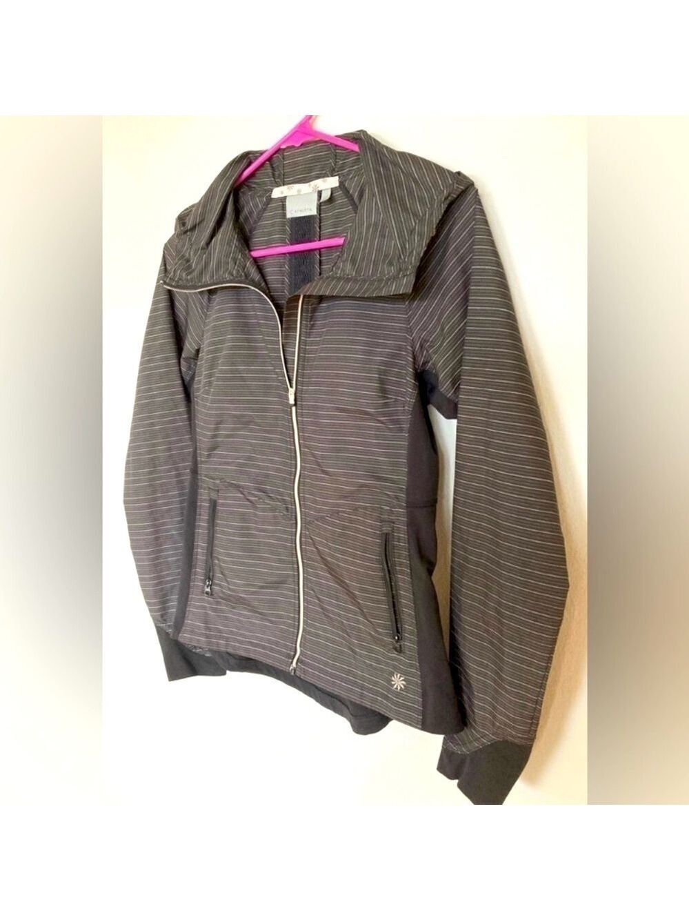 Athleta Open Road Running Jacket-hood, water resistant, vented, full zip XXS